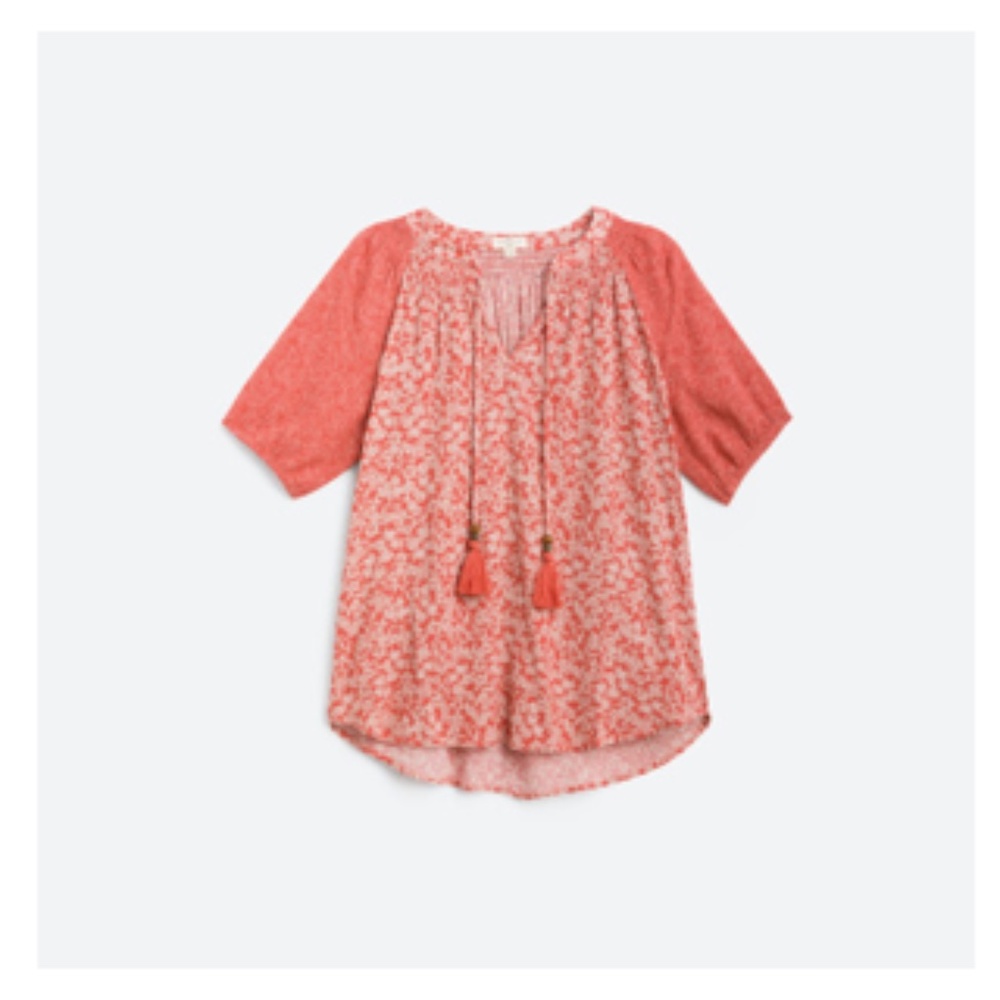 Mason & Belle - Cassey Short Sleeve Tassel Detail Top